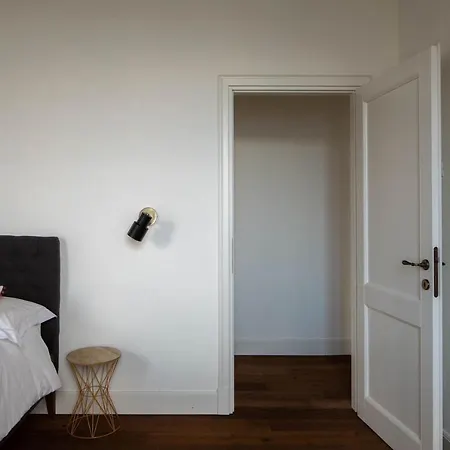 Nyaraló Perpenti - By Lovecomo Pianello Del Lario